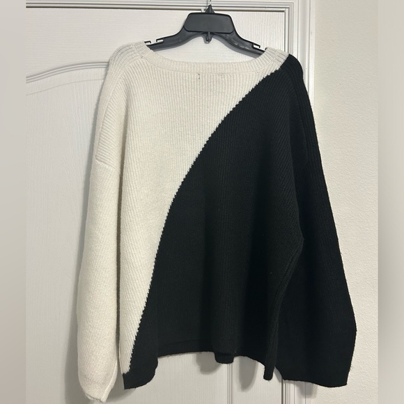 Ellos Plus Size Color Block Pullover Sweater Size 18/20 - Picture 4 of 7